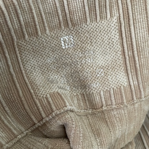 women’s sports/gym shorts - Picture 4 of 4